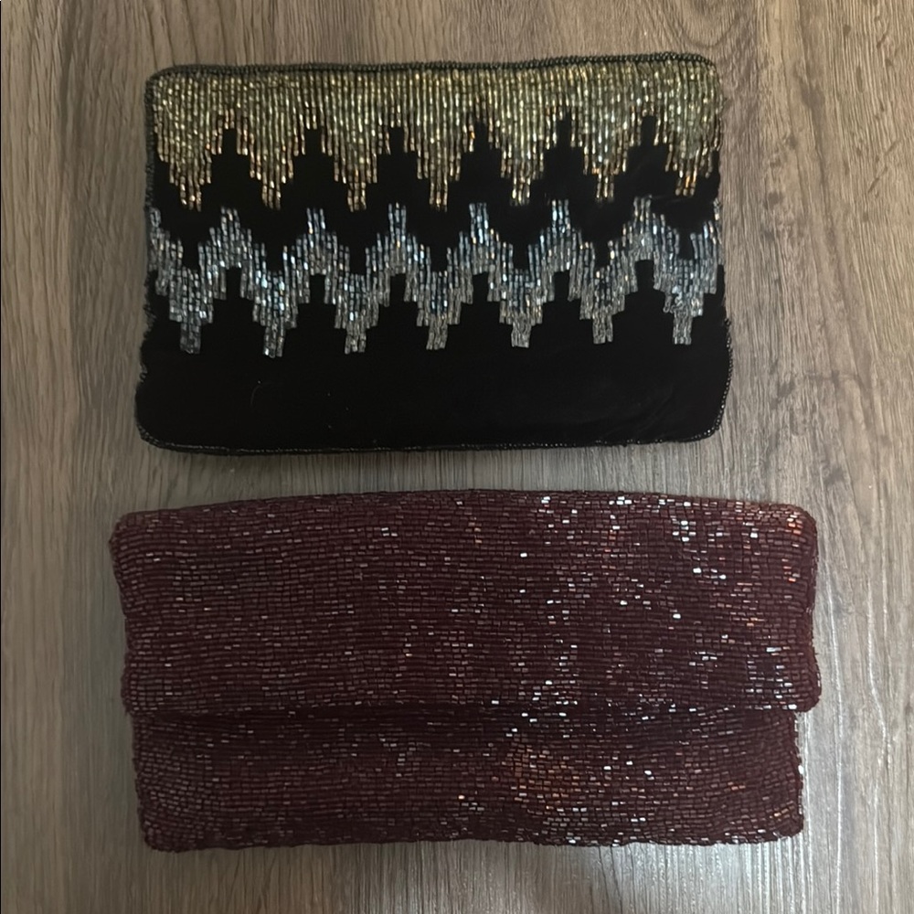Elegant Black and Gold Beaded Clutch
